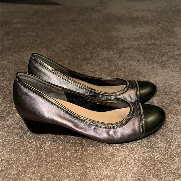Cole Haan Air Milly Slip On Capped Silver Wedge Shoes with Metallic Finish 9.5 - Picture 1 of 6